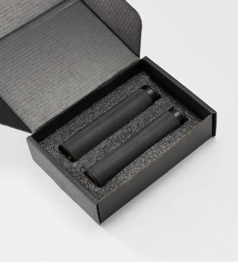 LACIE / Solid Knurled Brass Furniture Feet